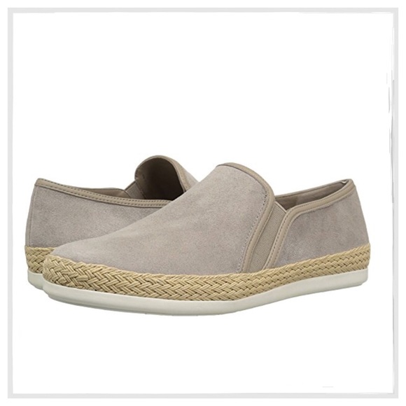 ♦️LAST 1♦️ Vince “Acker” Suede Slip-On Sneakers - Picture 2 of 3